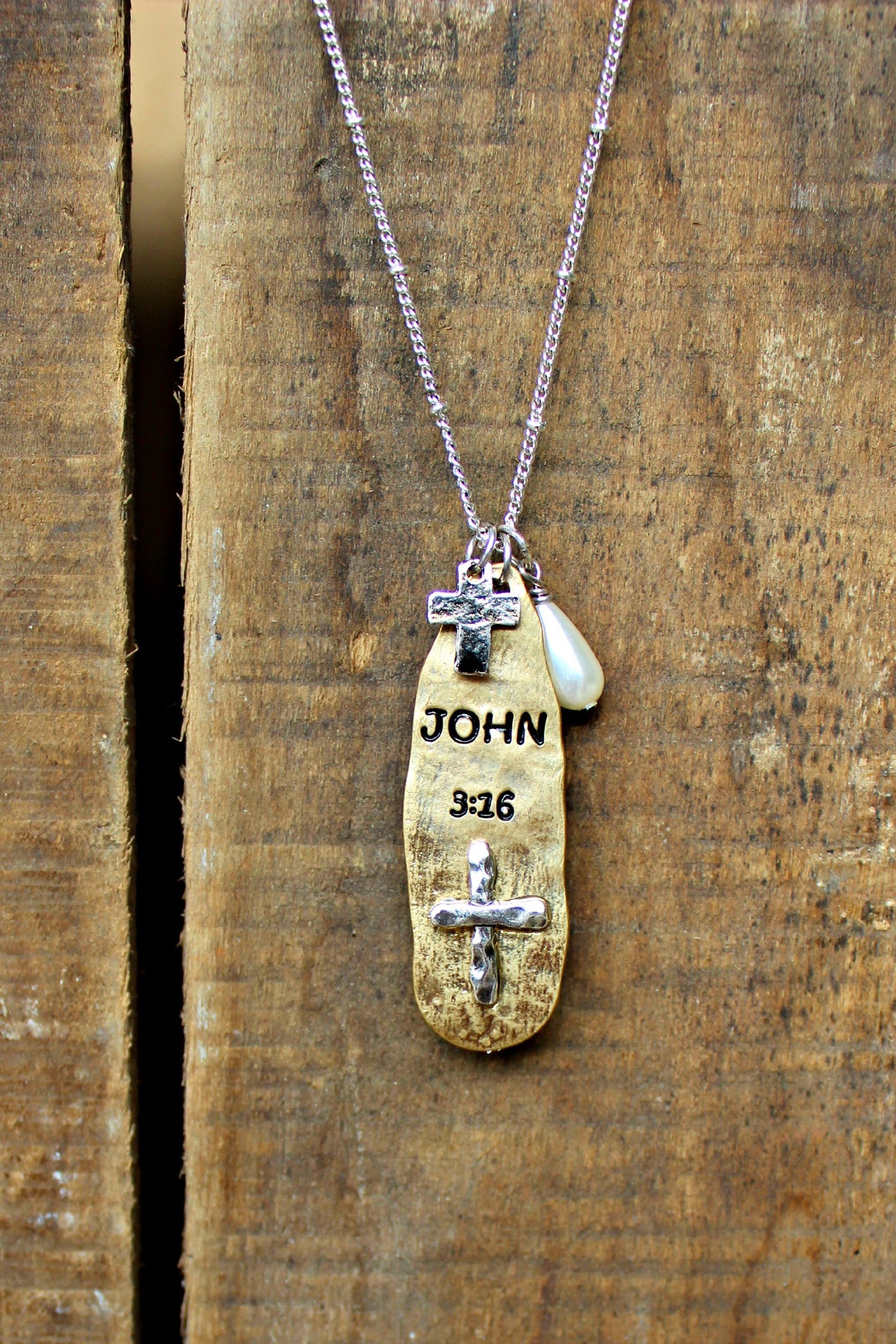 John 3:16 Necklace, Gold