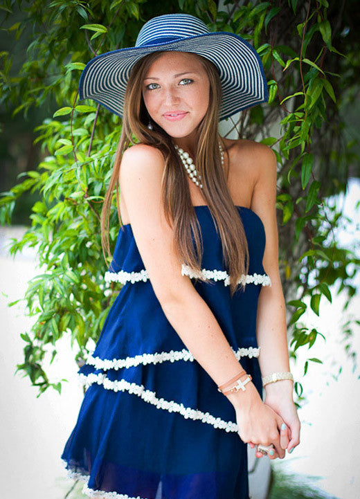 judith march blue dress Judith March Embroidered Zigzag V-Neck Sleeveless Summer Maxi Dress Blue White S