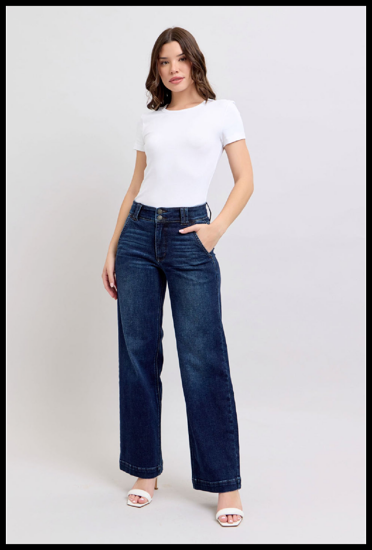 Judy Blue: Wide Leg PLUS, Dark Wash