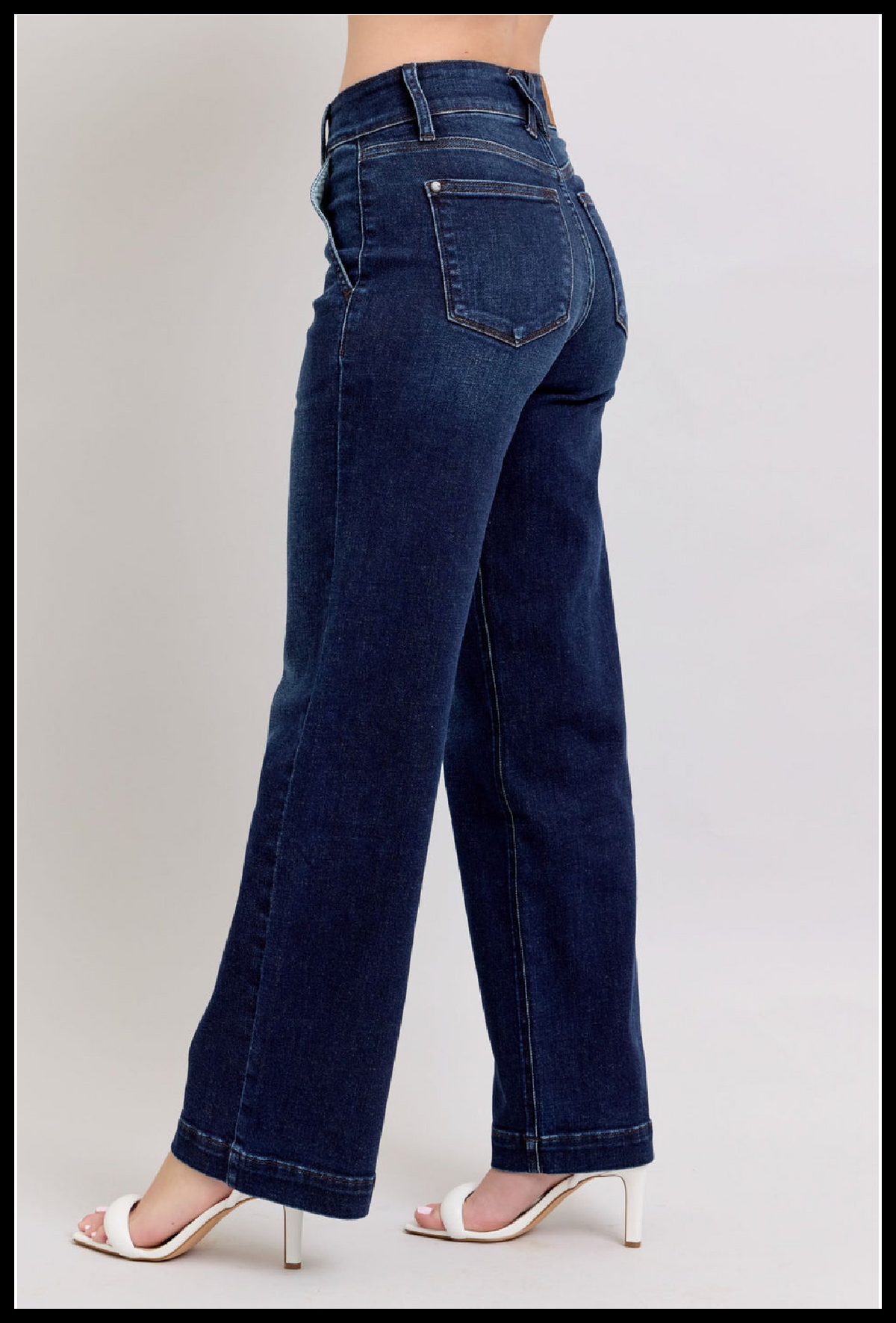 Judy Blue: Wide Leg PLUS, Dark Wash