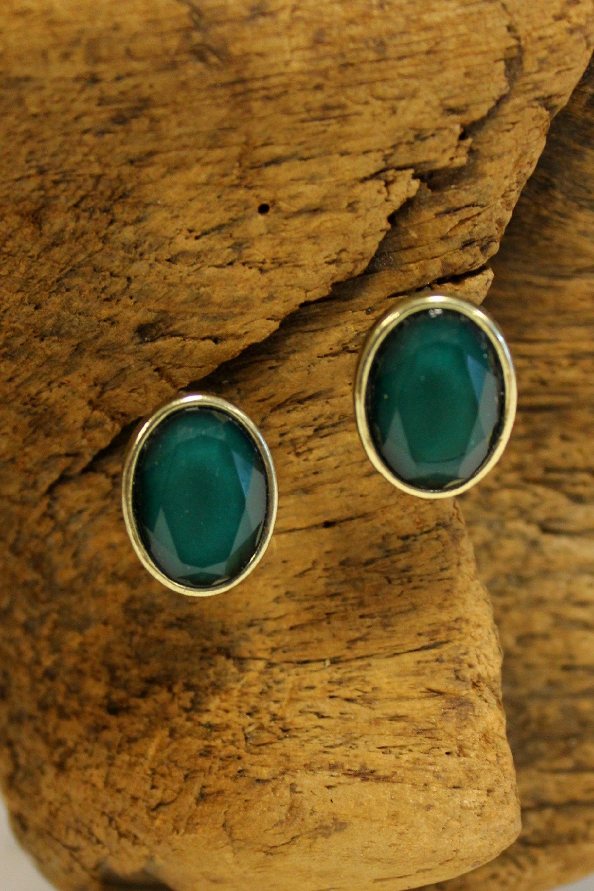 Oval Studs, Emerald