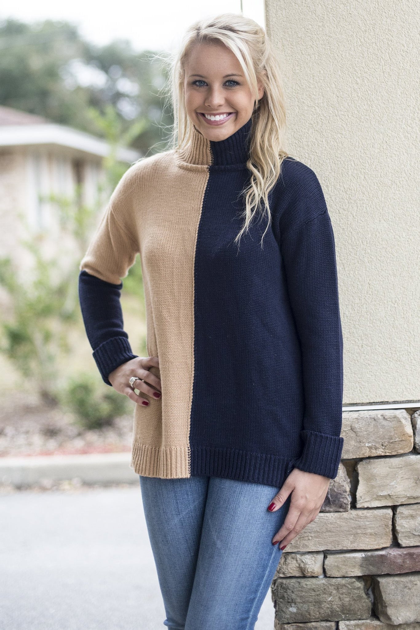 525 America: Gloria Sweater, Taupe/Navy