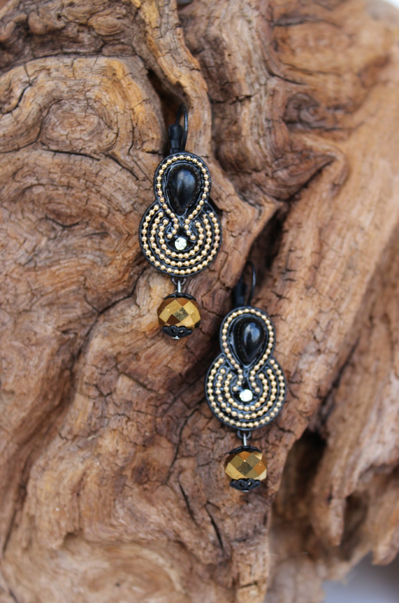 Swirl Beaded Earrings, Black