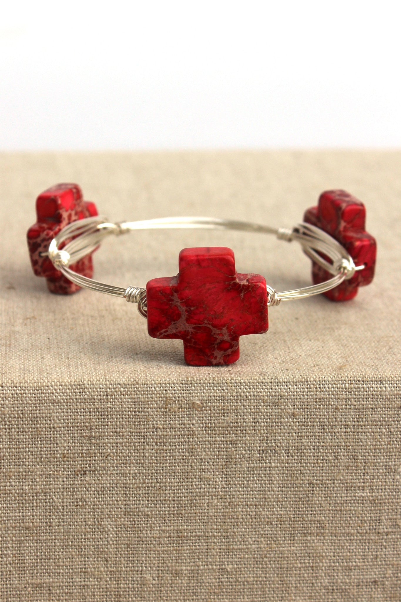 Square Cross Bangle, Red