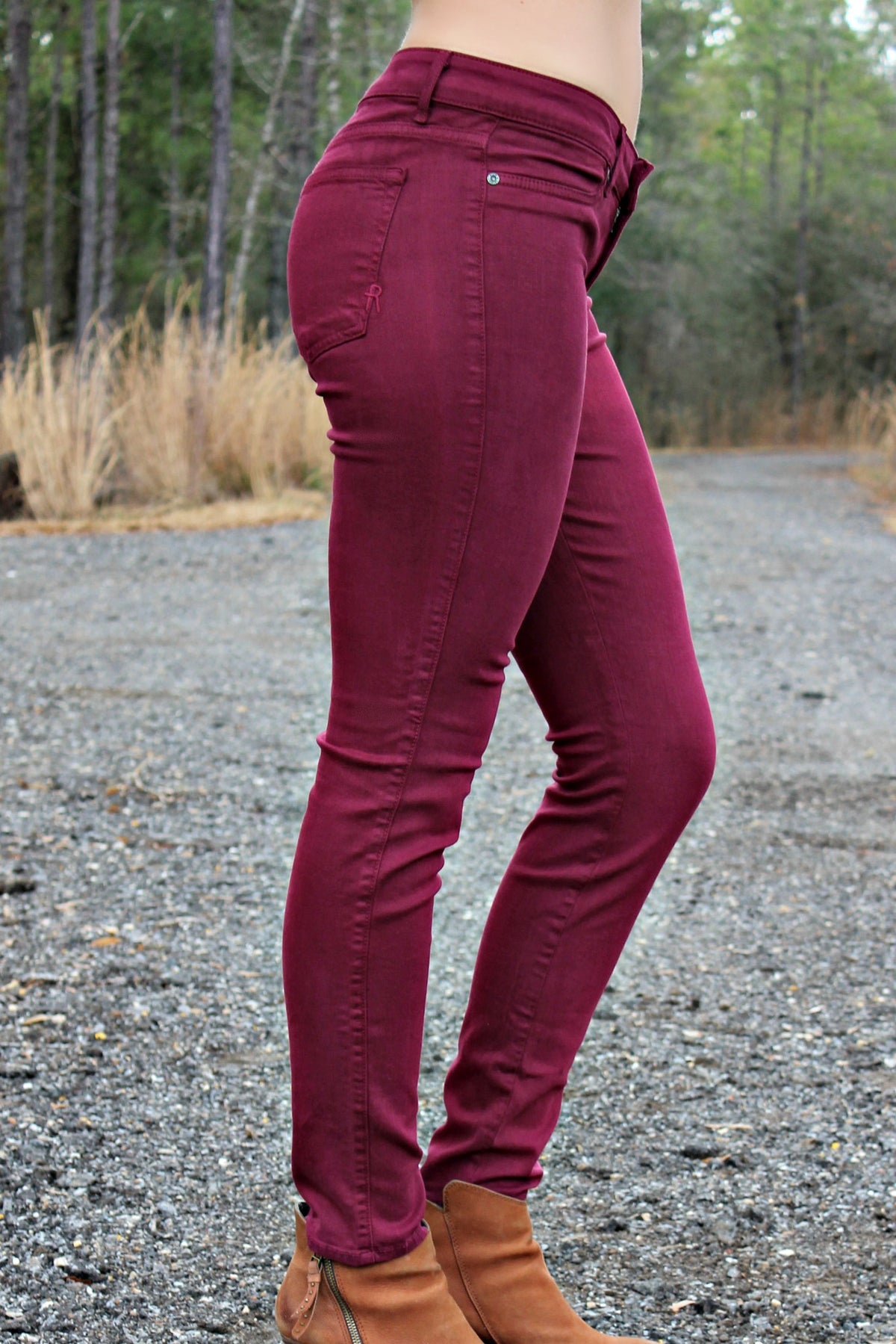 Rich &amp; Skinny: Legacy Jeans, Burgundy