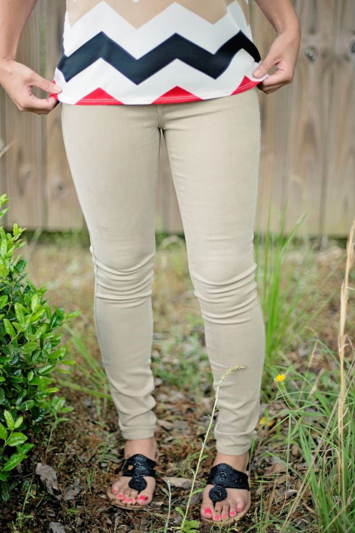 Rich &amp; Skinny: Legacy Jeans, Taupe