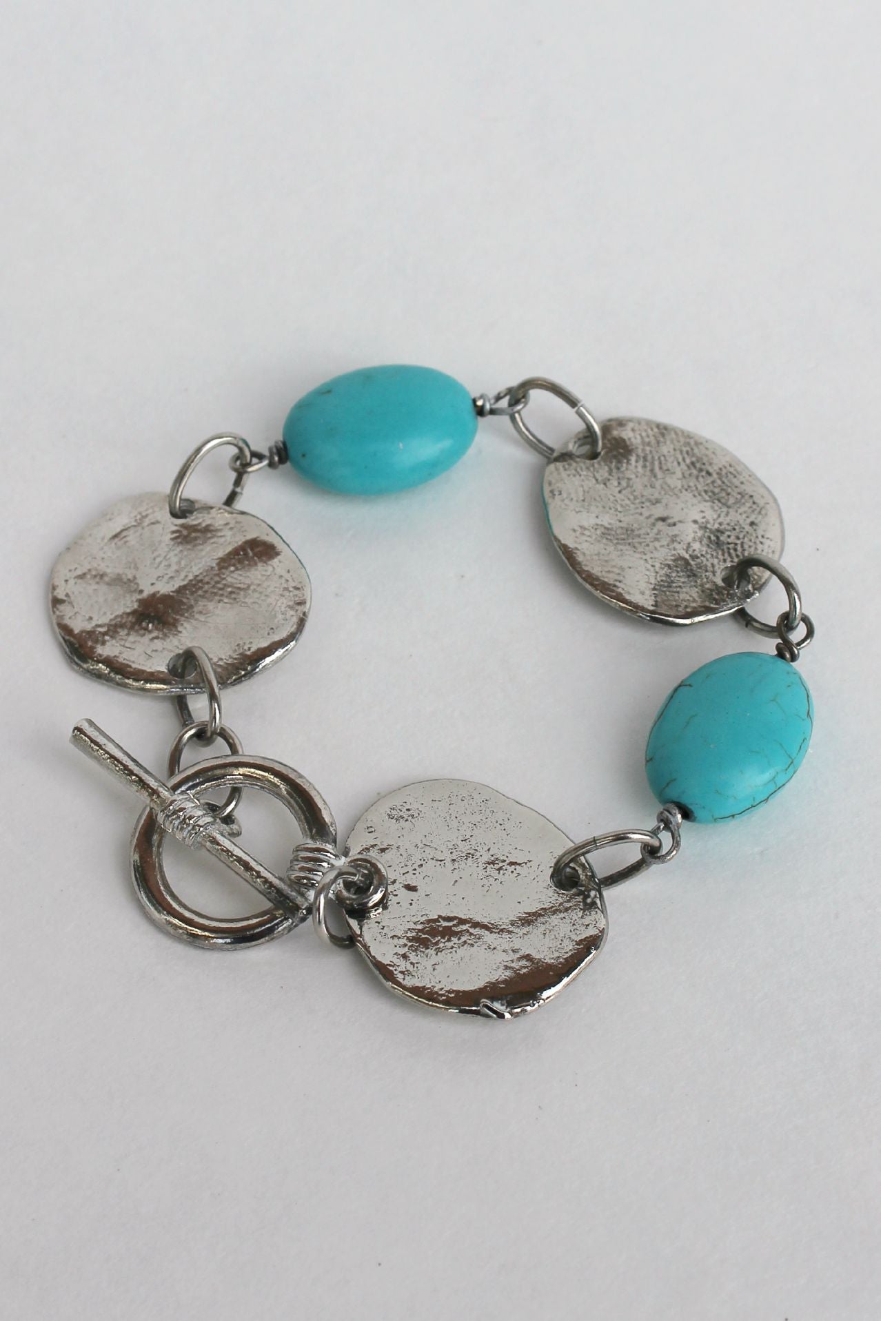 Susan Shaw: Handcast Bracelet, Sliver/Turquoise