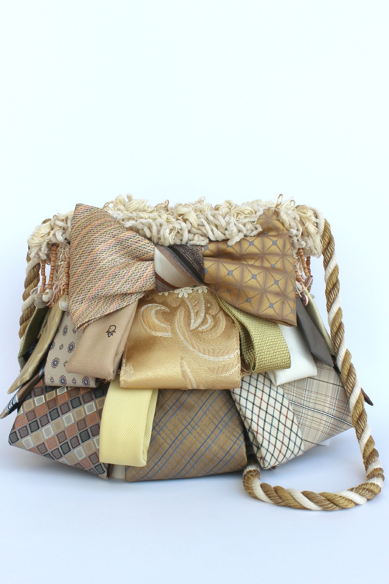 Bra-cketbooks: "Anything Goes", Browns