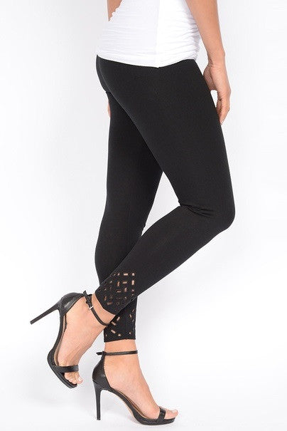 Lysse: Embroidered Leggings, Black