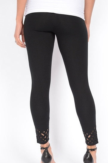 Lysse: Embroidered Leggings, Black