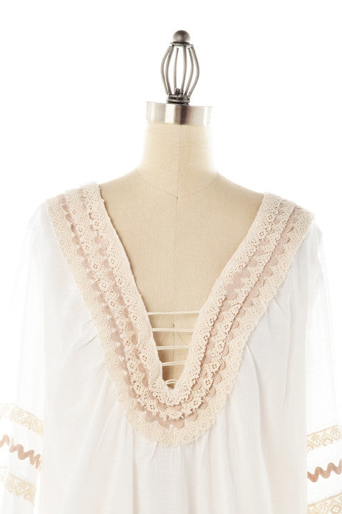 Judith March: Carolina Cover-Up, White