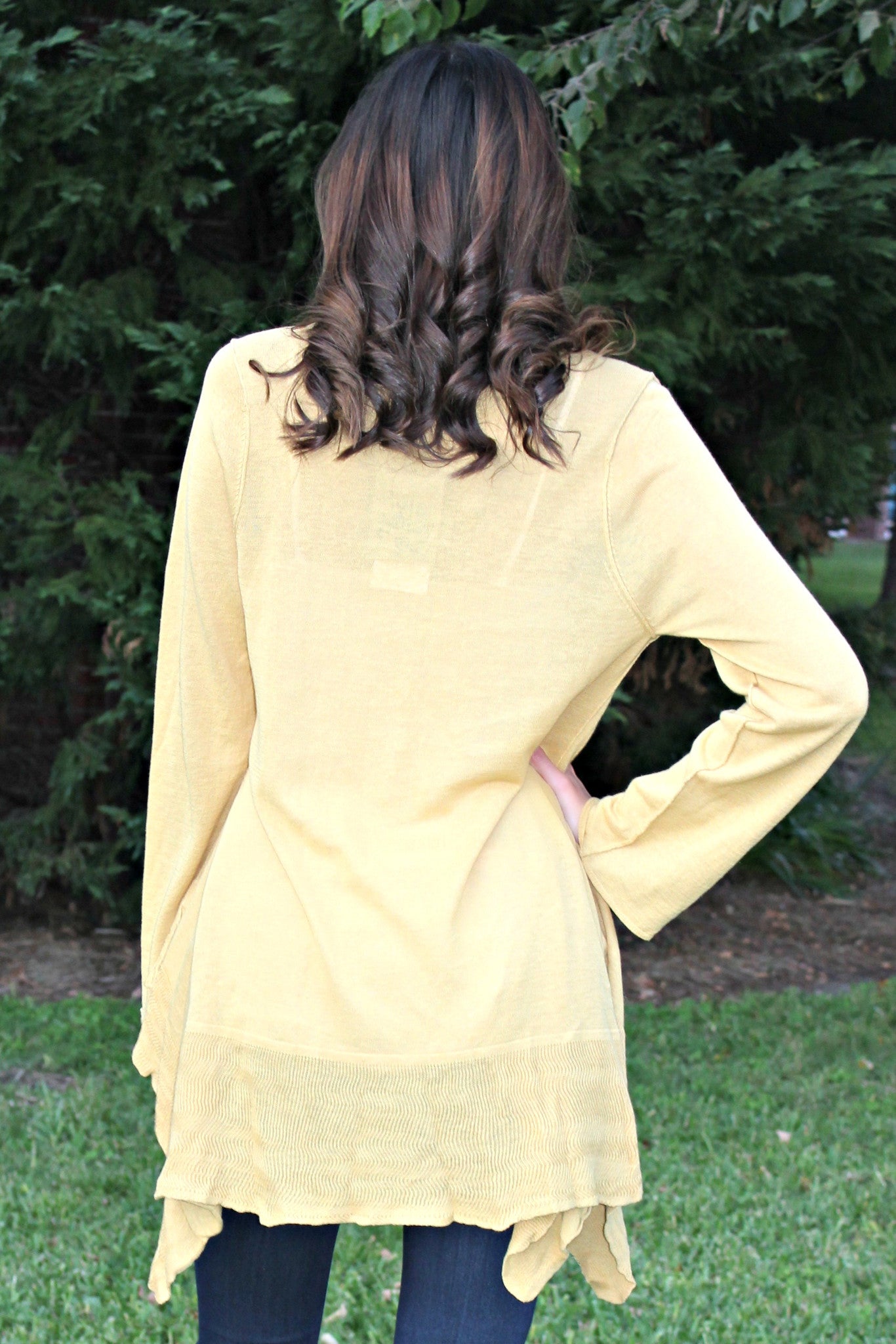 Ivy Jane: The Perfect Cardigan, Gold