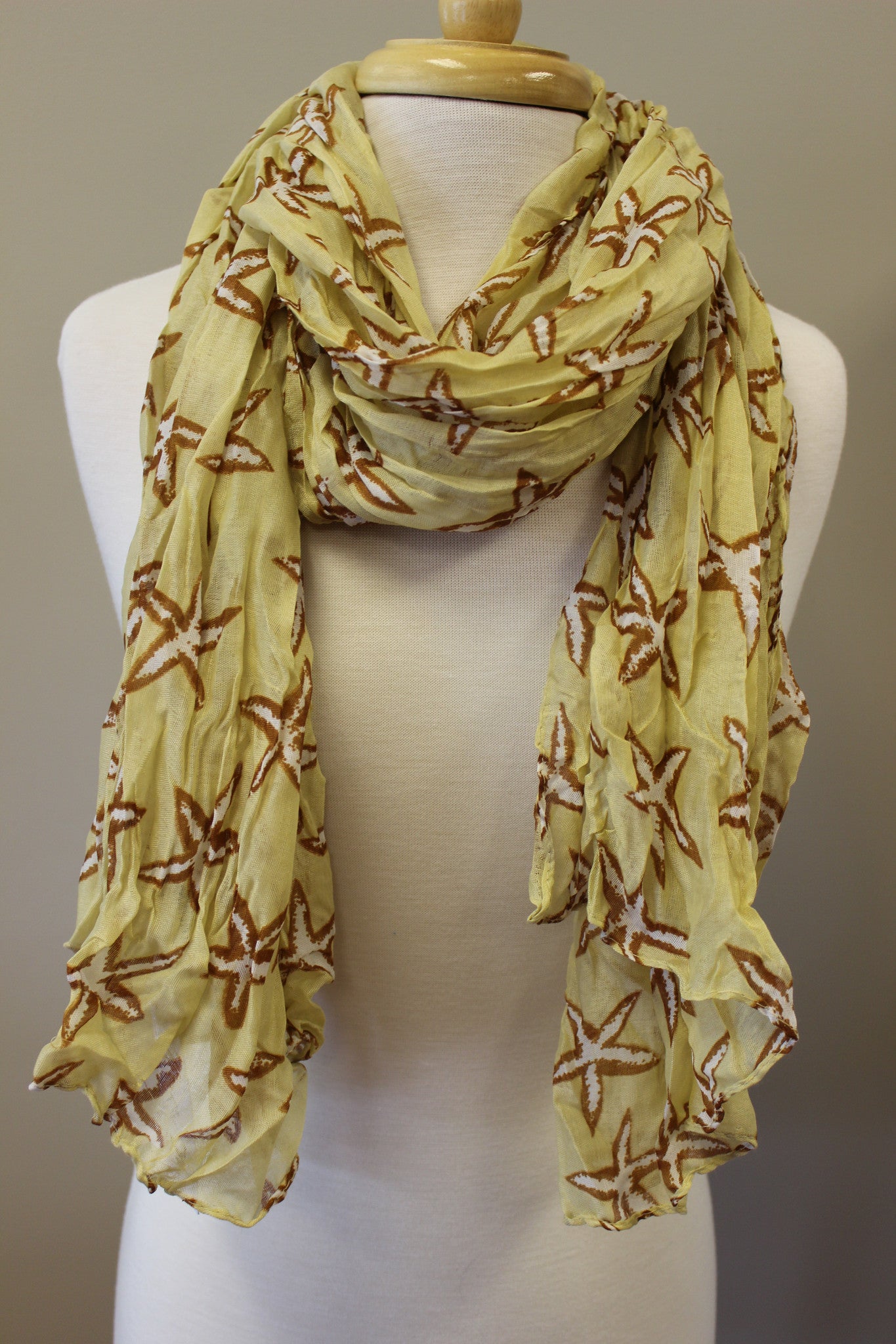 Starfish Scarf, Yellow