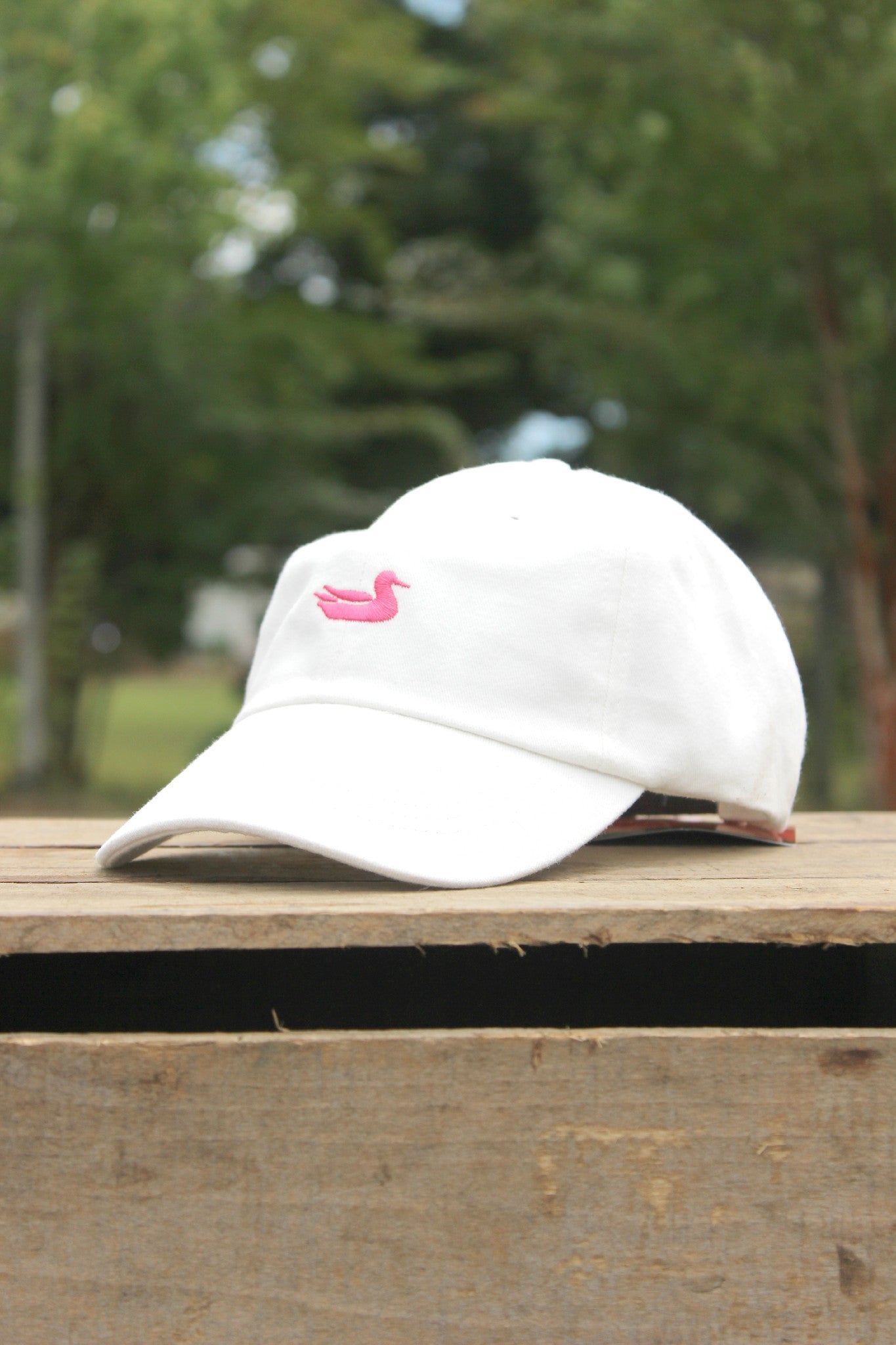 Southern Marsh: Hat, White