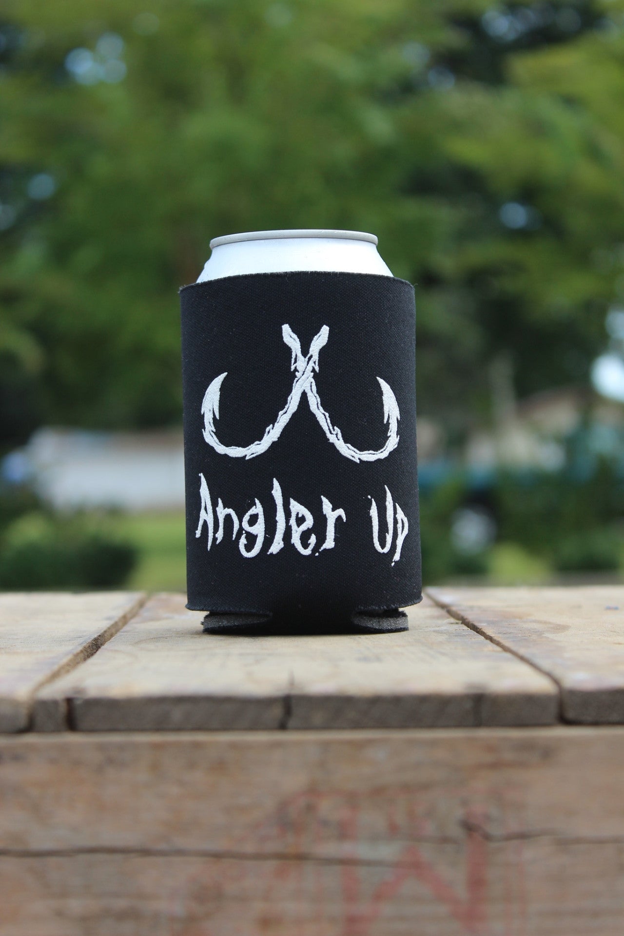 AnglerUp: Koozie, Black and White