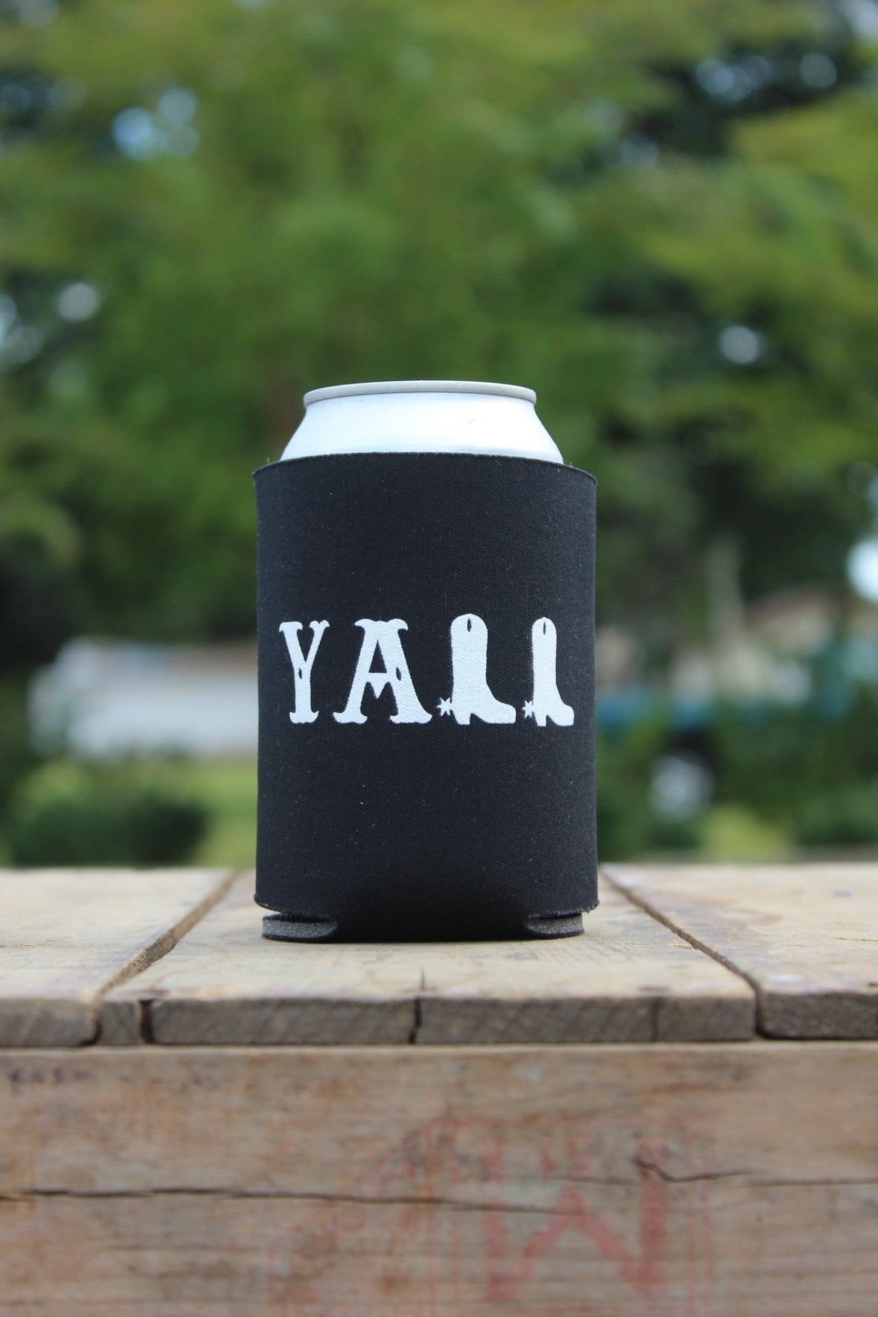 Judith March: Y'all Can Cooler, Black