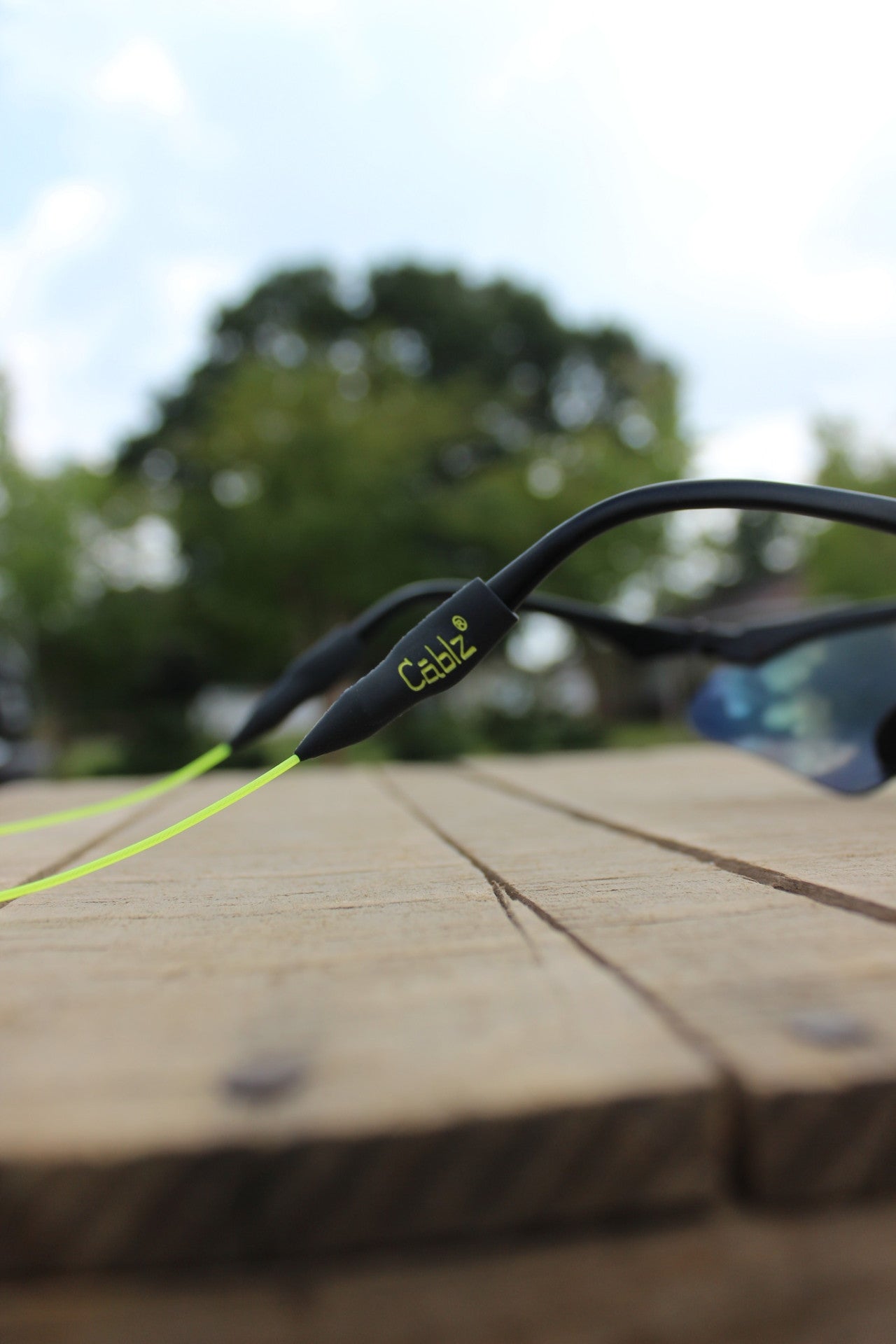 Cablz: Adjustable Monoz Sunglass Straps, Neon Yellow