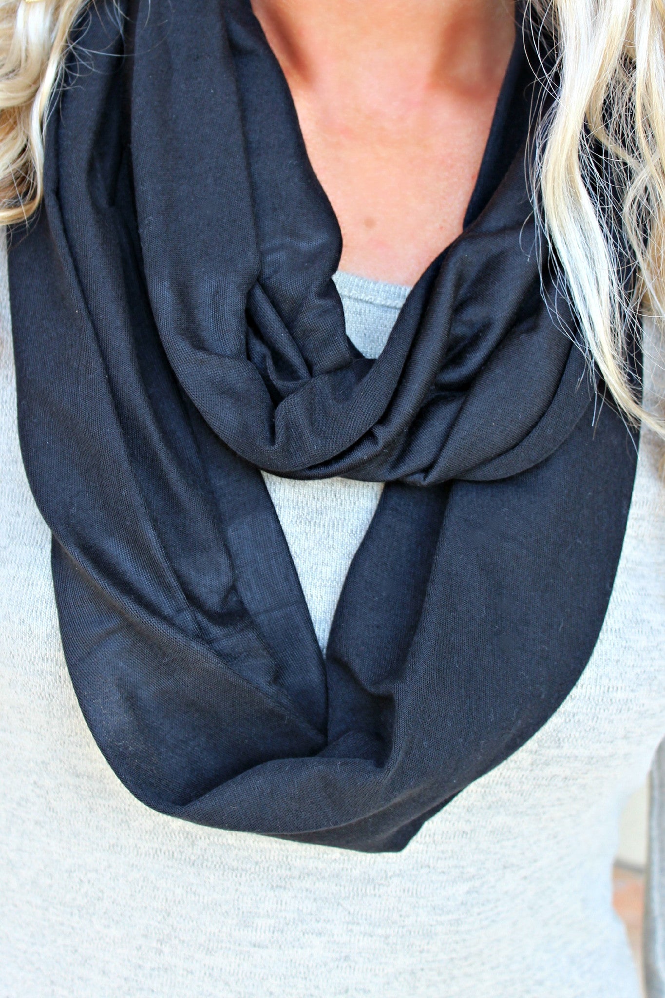 Infinity Scarf, Black