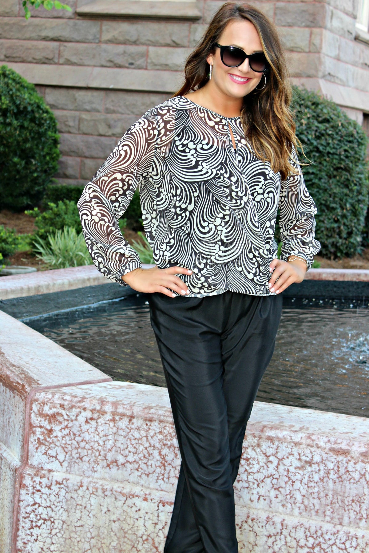 Sweet Pea: Kristen Blouse, Black/White