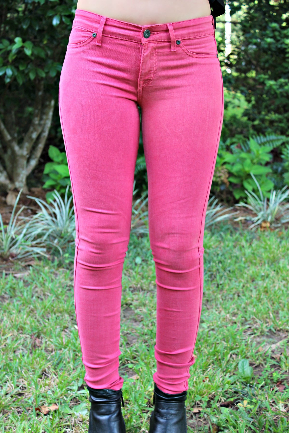 Rich &amp; Skinny: Legacy Jeans, Raspberry