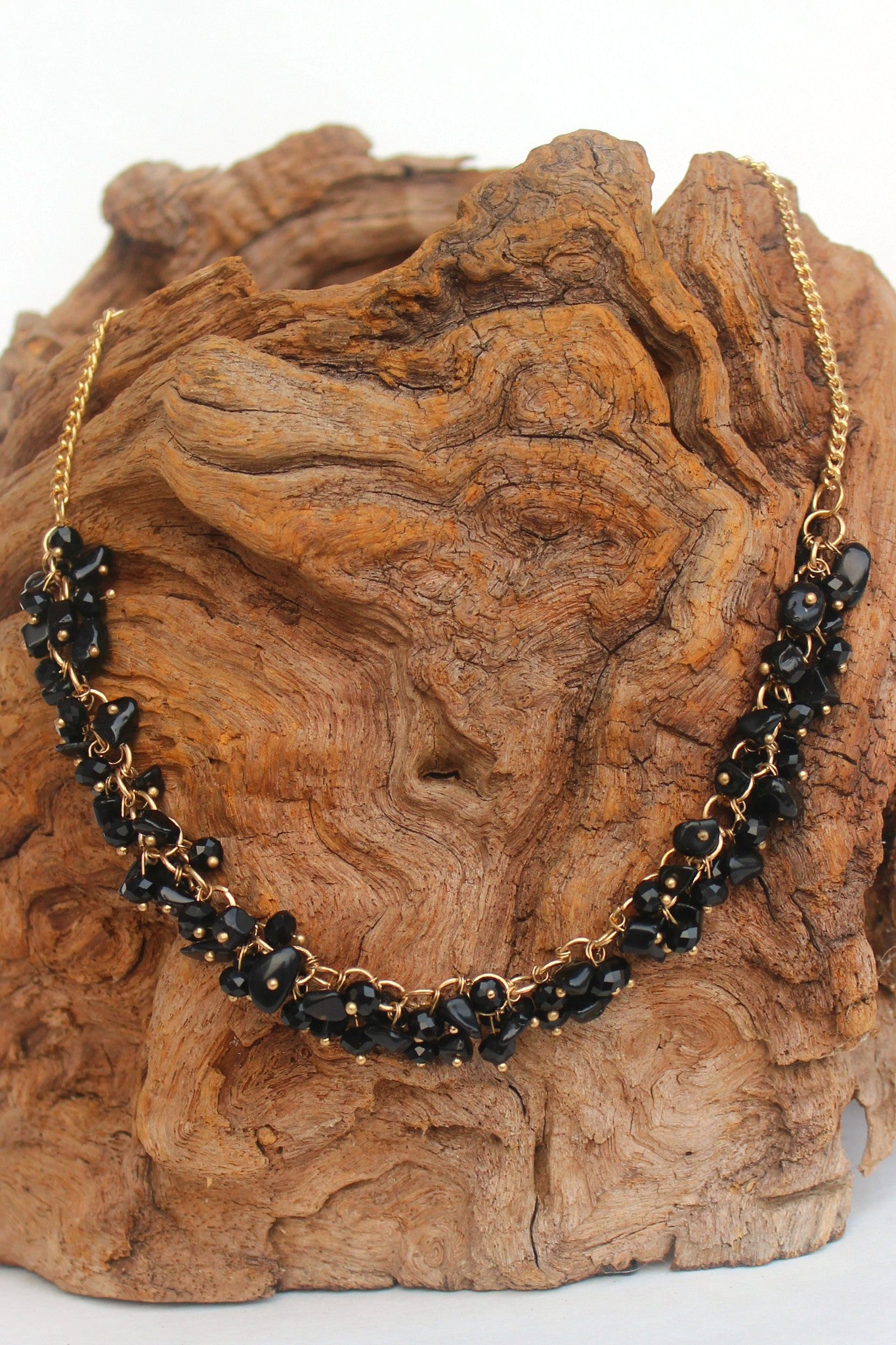 Cluster Chip Beads Necklace, Black