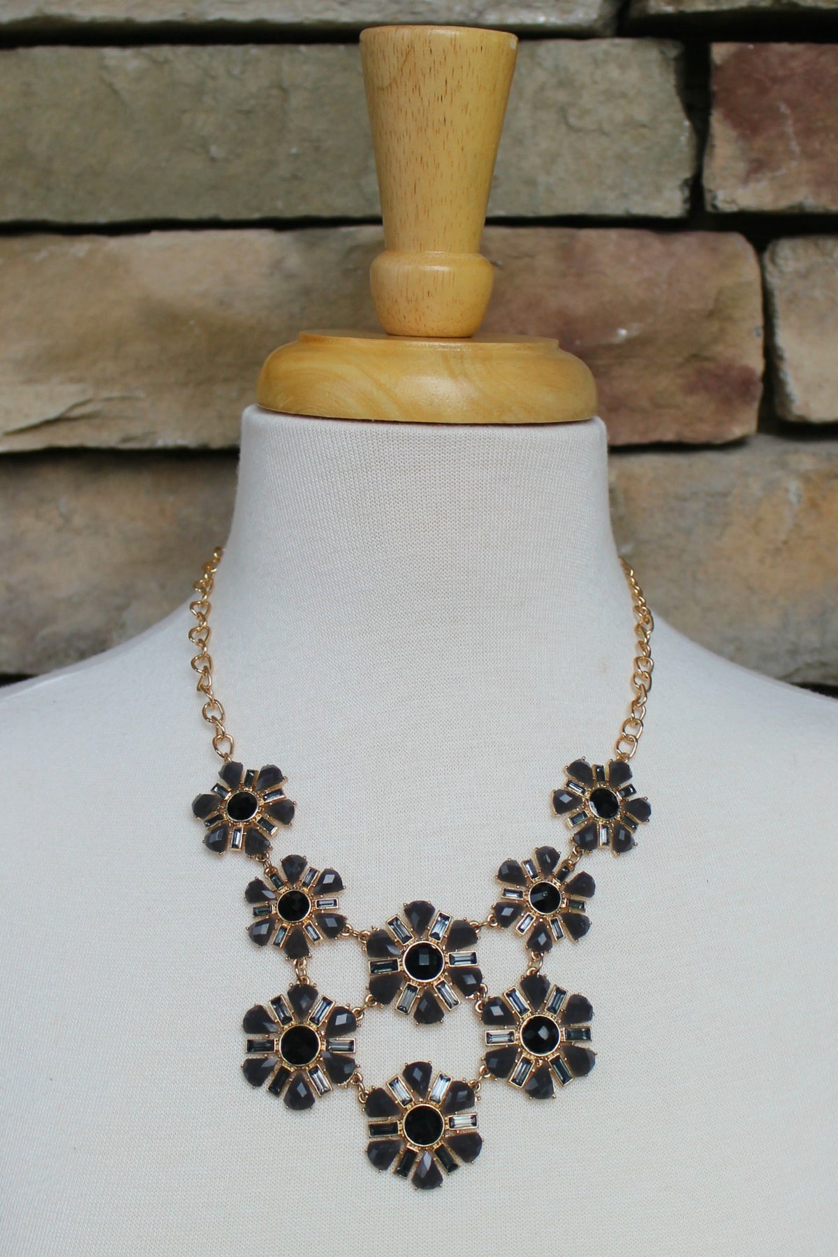 Flower Bib Necklace, Gray