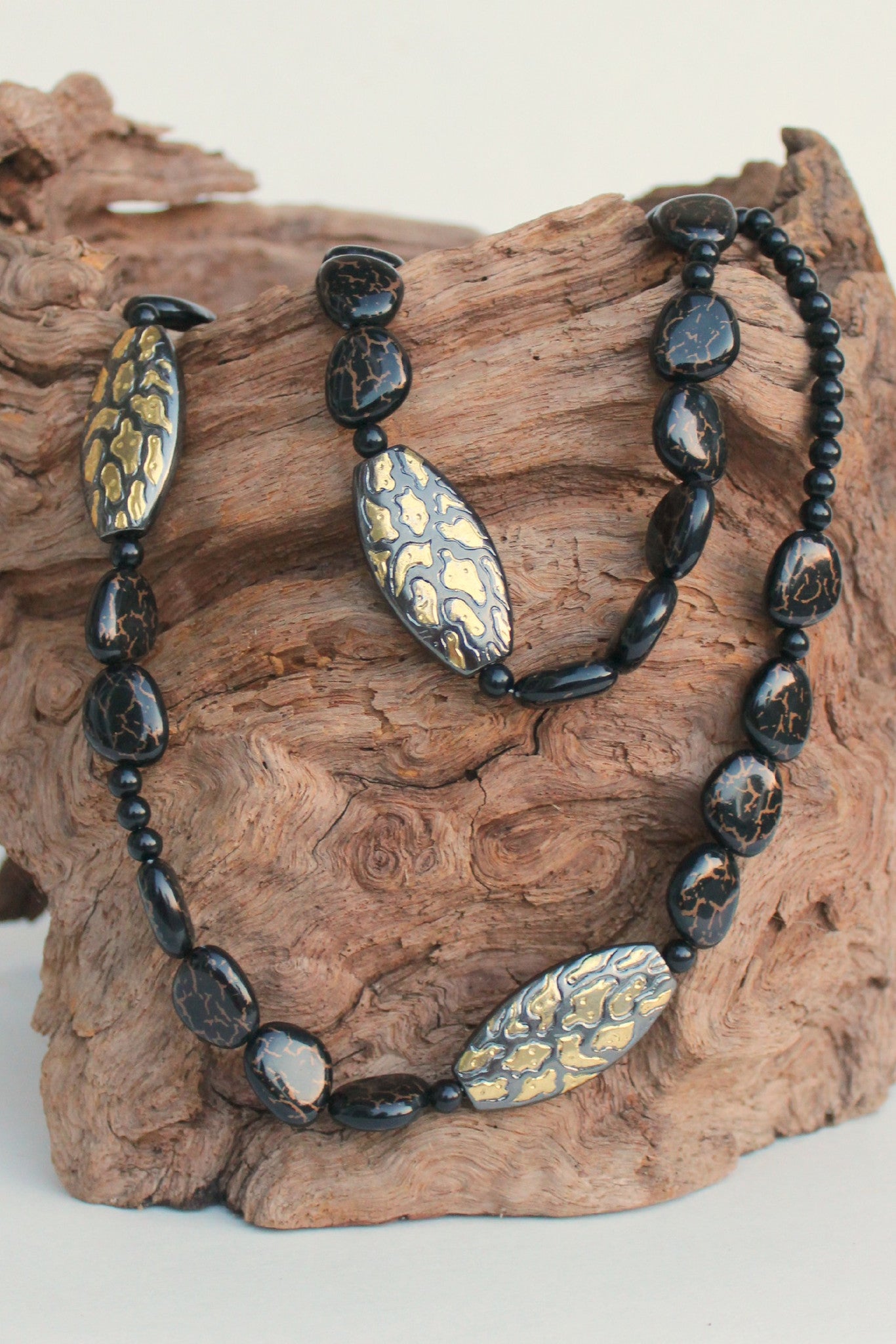 Variegated Beaded Necklace, Brown