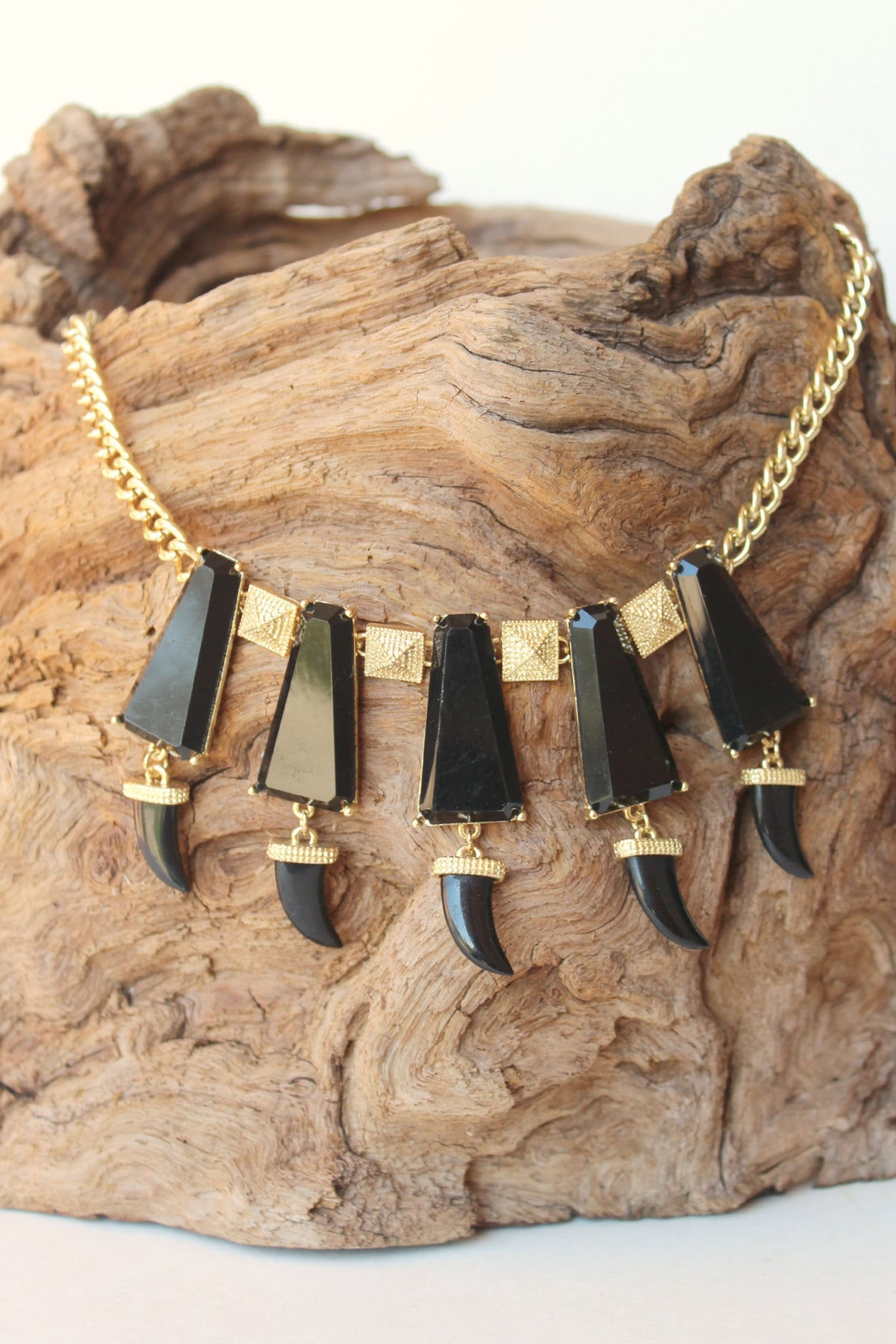 Horn Necklace, Black
