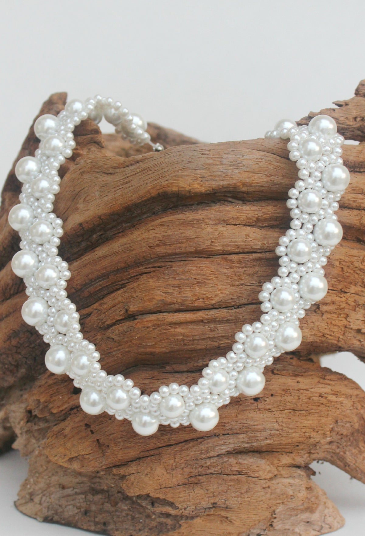 Choker Pearl Necklace, White