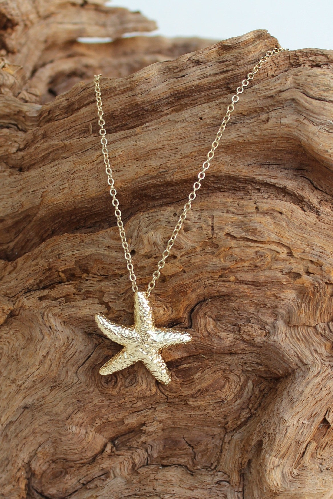 Starfish Necklace, Gold